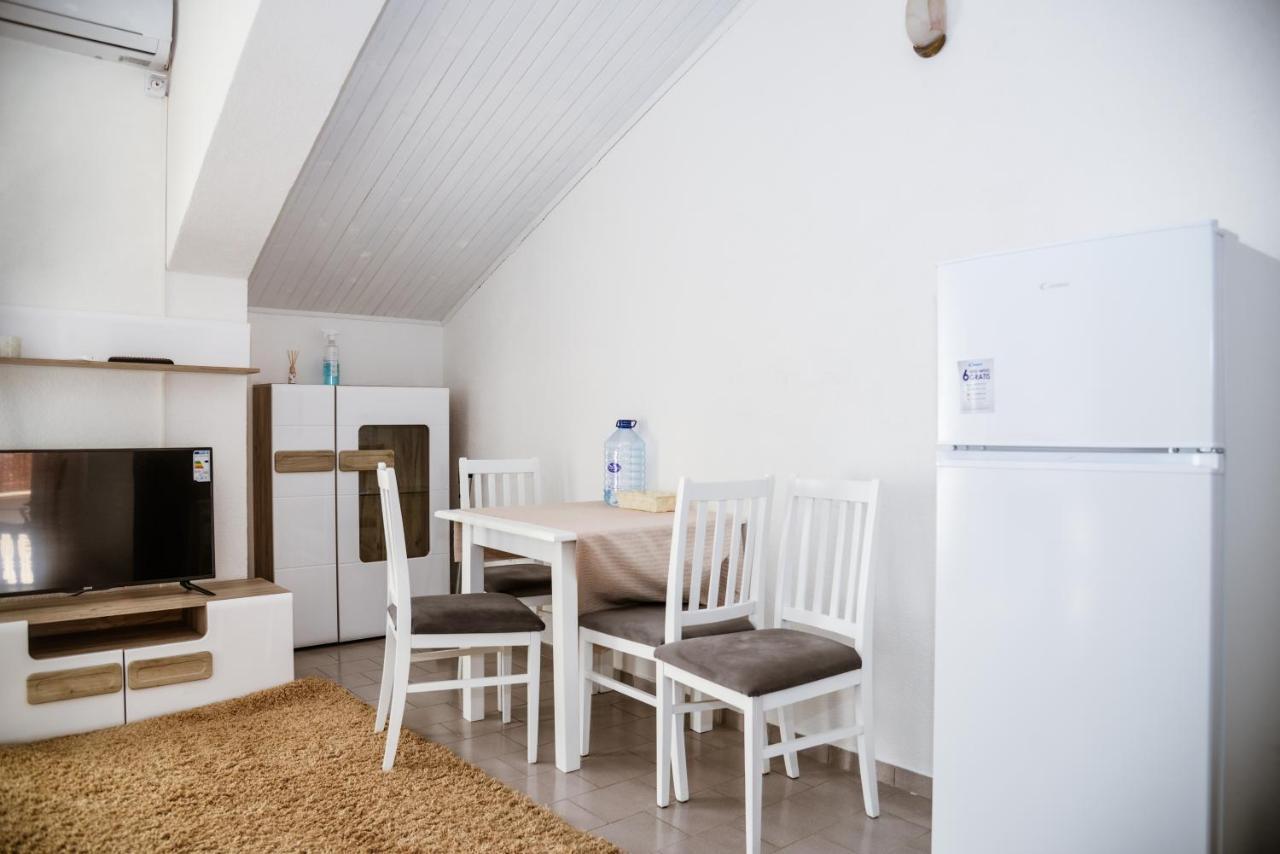 Iker Apartments Tivat Zewnętrze zdjęcie