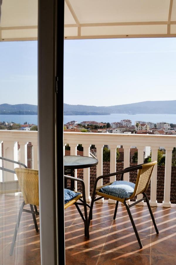 Iker Apartments Tivat Zewnętrze zdjęcie