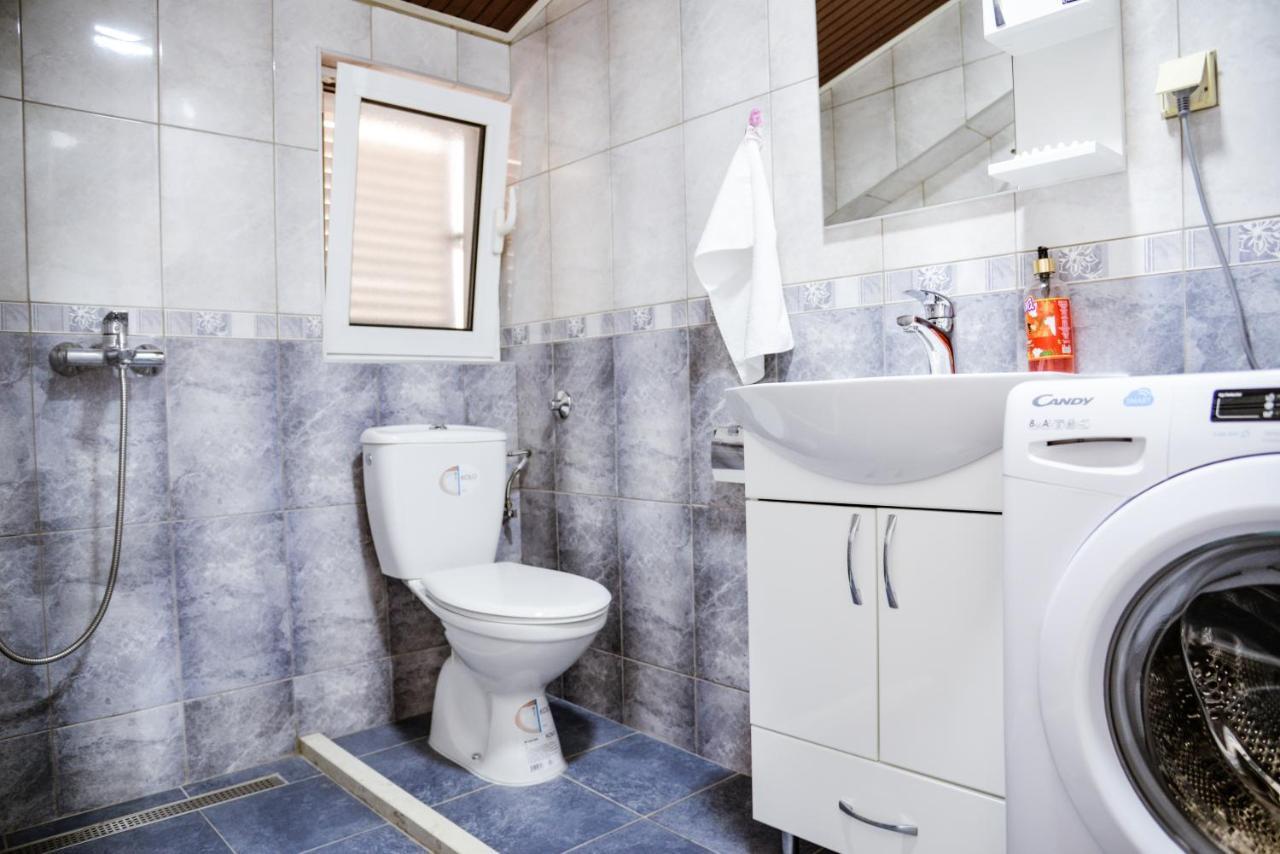 Iker Apartments Tivat Zewnętrze zdjęcie