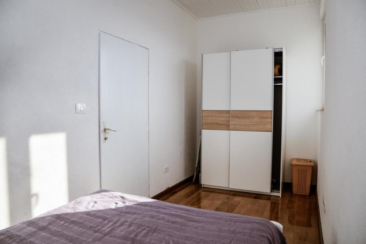 Iker Apartments Tivat Zewnętrze zdjęcie