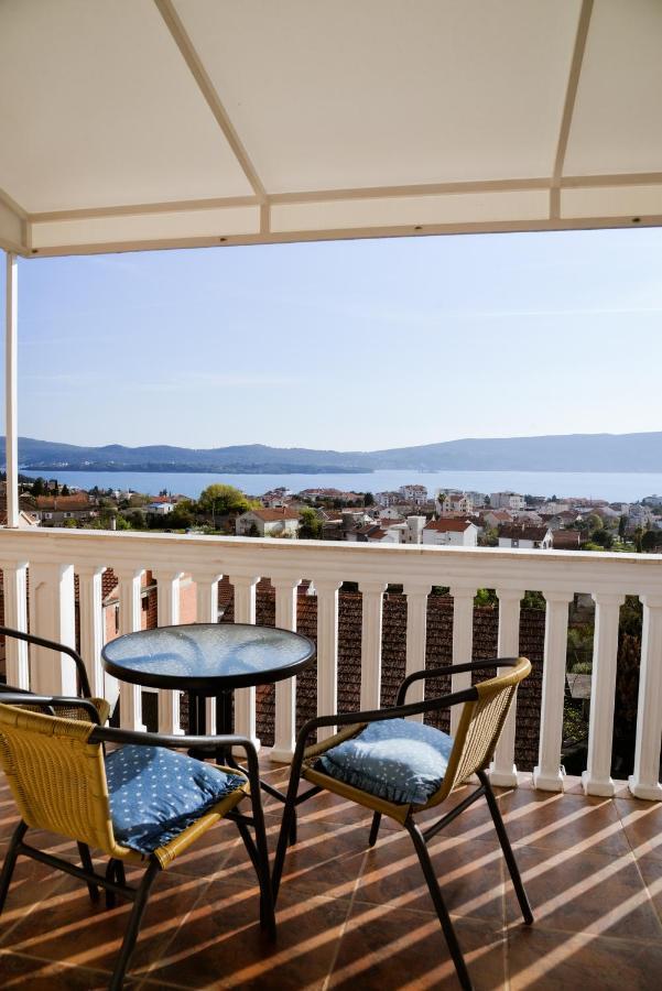 Iker Apartments Tivat Zewnętrze zdjęcie