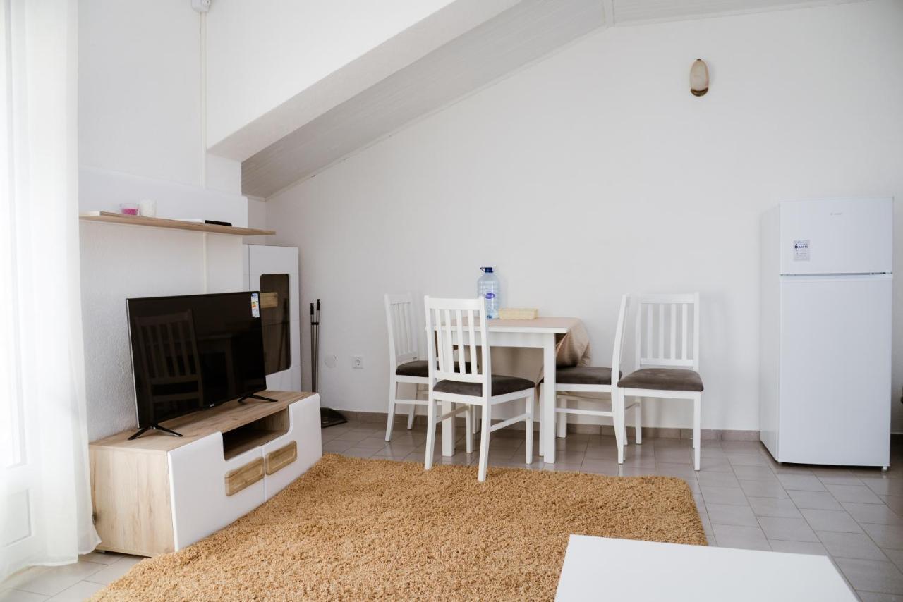 Iker Apartments Tivat Zewnętrze zdjęcie