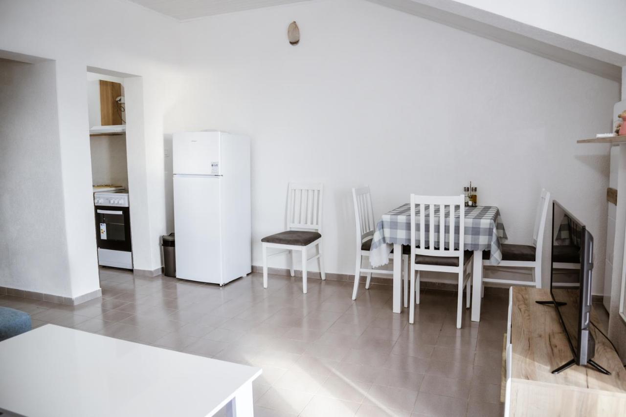 Iker Apartments Tivat Zewnętrze zdjęcie