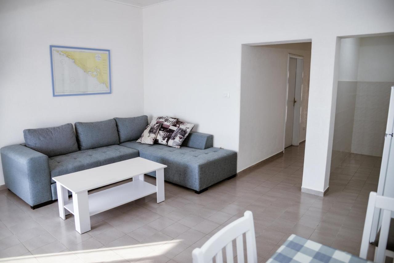 Iker Apartments Tivat Zewnętrze zdjęcie